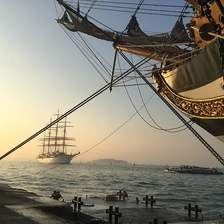 Apartment Riva Excelsior Venice